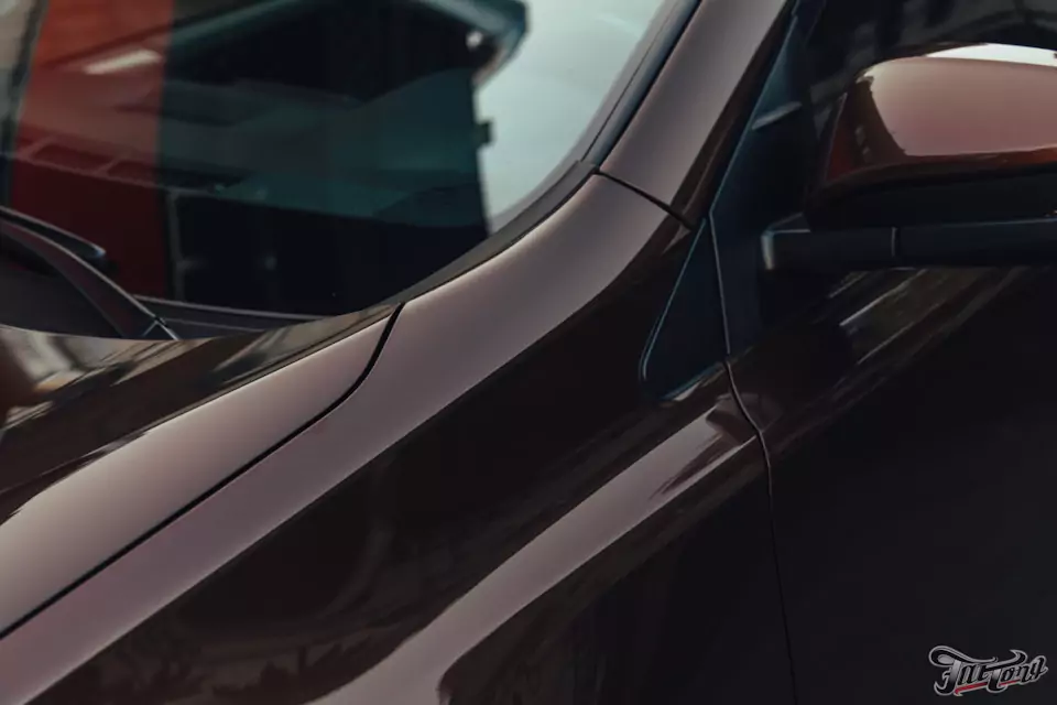 Предпродажная подготовка Toyota RAV4 в отделе детейлинга